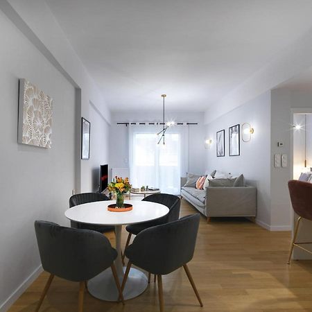 Fresh, New & Ready For You! Rnvtd Apt In Koukaki! Афины Экстерьер фото