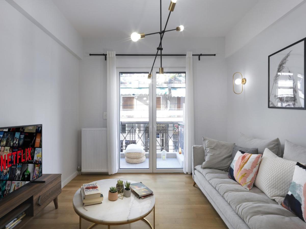 Fresh, New & Ready For You! Rnvtd Apt In Koukaki! Афины Экстерьер фото