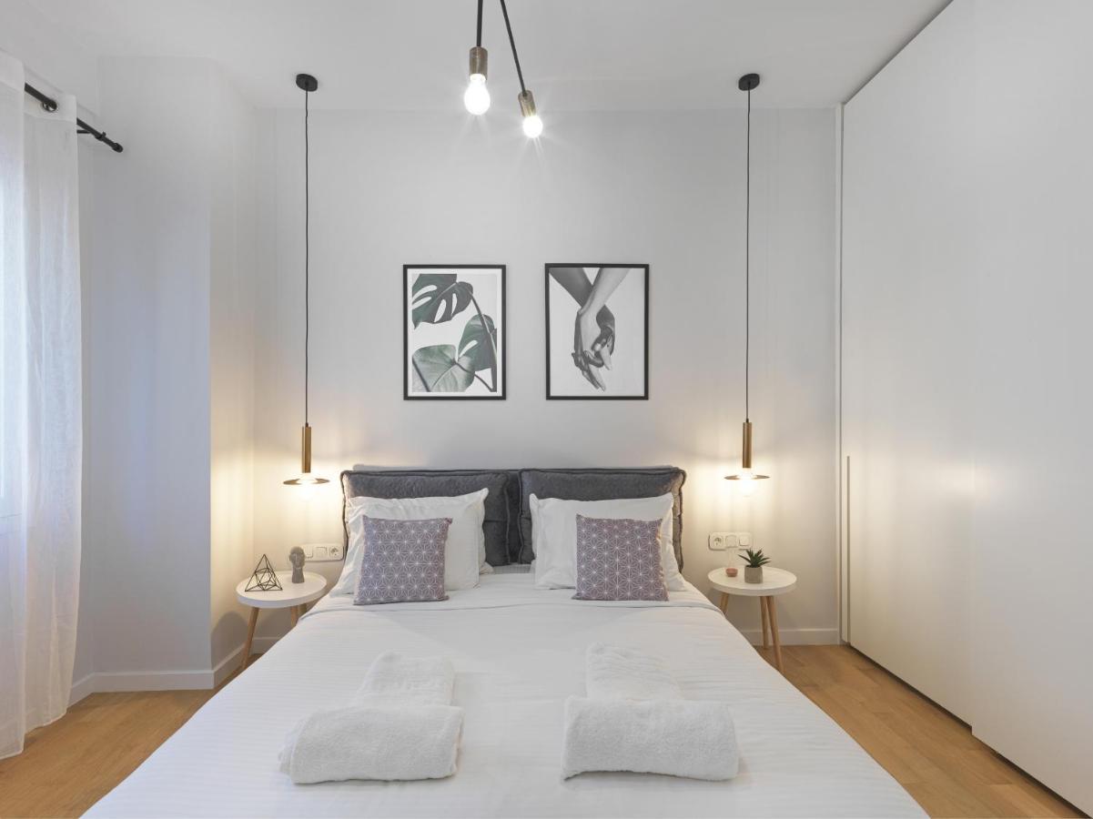 Fresh, New & Ready For You! Rnvtd Apt In Koukaki! Афины Экстерьер фото